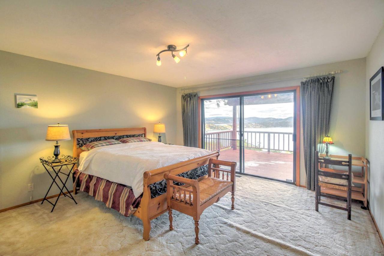 Spacious Kelseyville Home With Large Lakefront Deck! Exterior foto