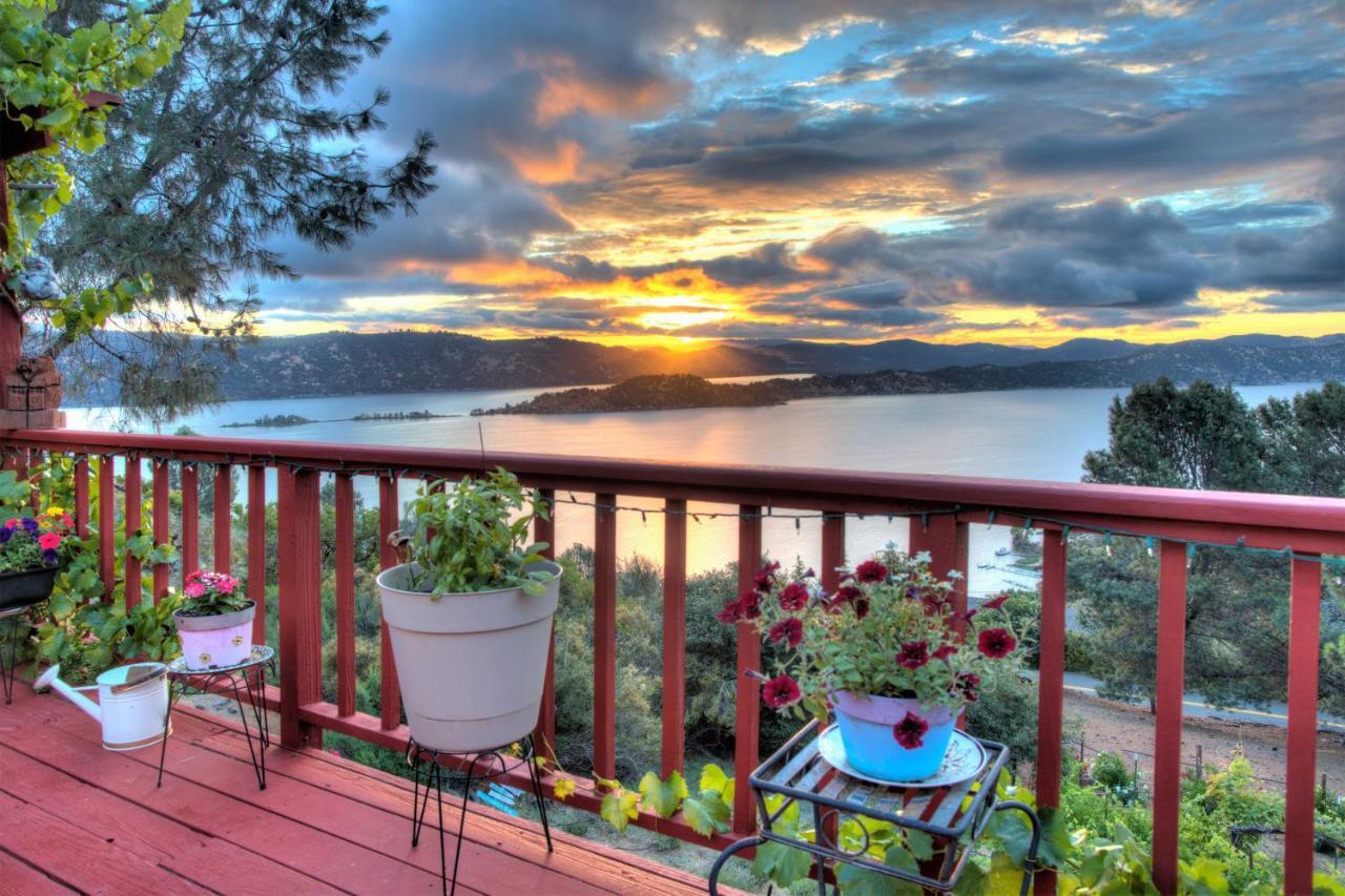Spacious Kelseyville Home With Large Lakefront Deck! Exterior foto